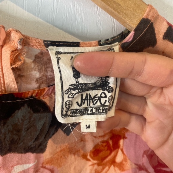 Jaase Pink Floral Dress - Picture 6 of 8